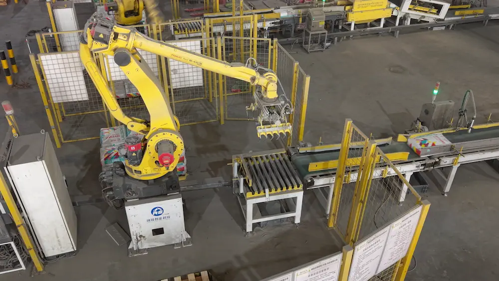 Robotic arm clip (1)